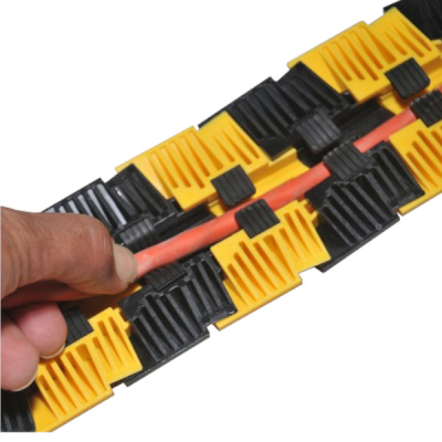 17494800099675-canalinapassacavoflessibile1can19x76mm